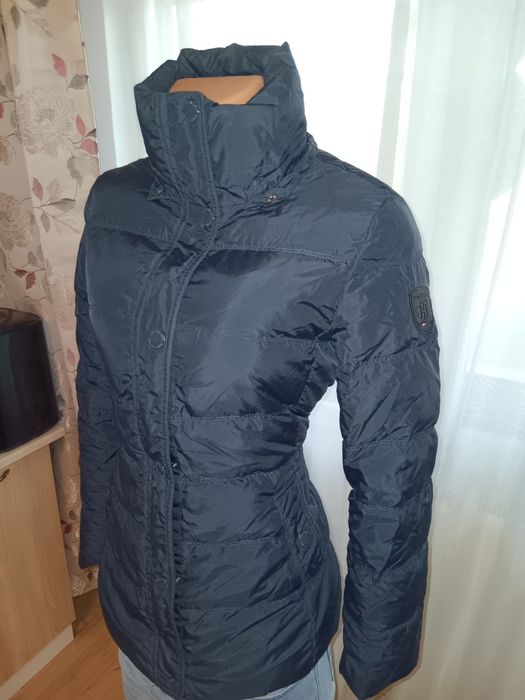 Geaca Tommy Hilfiger de damă,marime S.