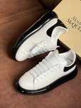 Adidasi Alexander McQueen black and white
