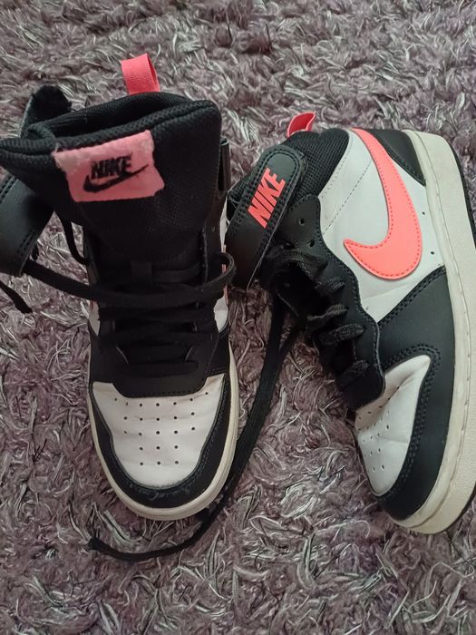 Adidasi Nike fete marime 36