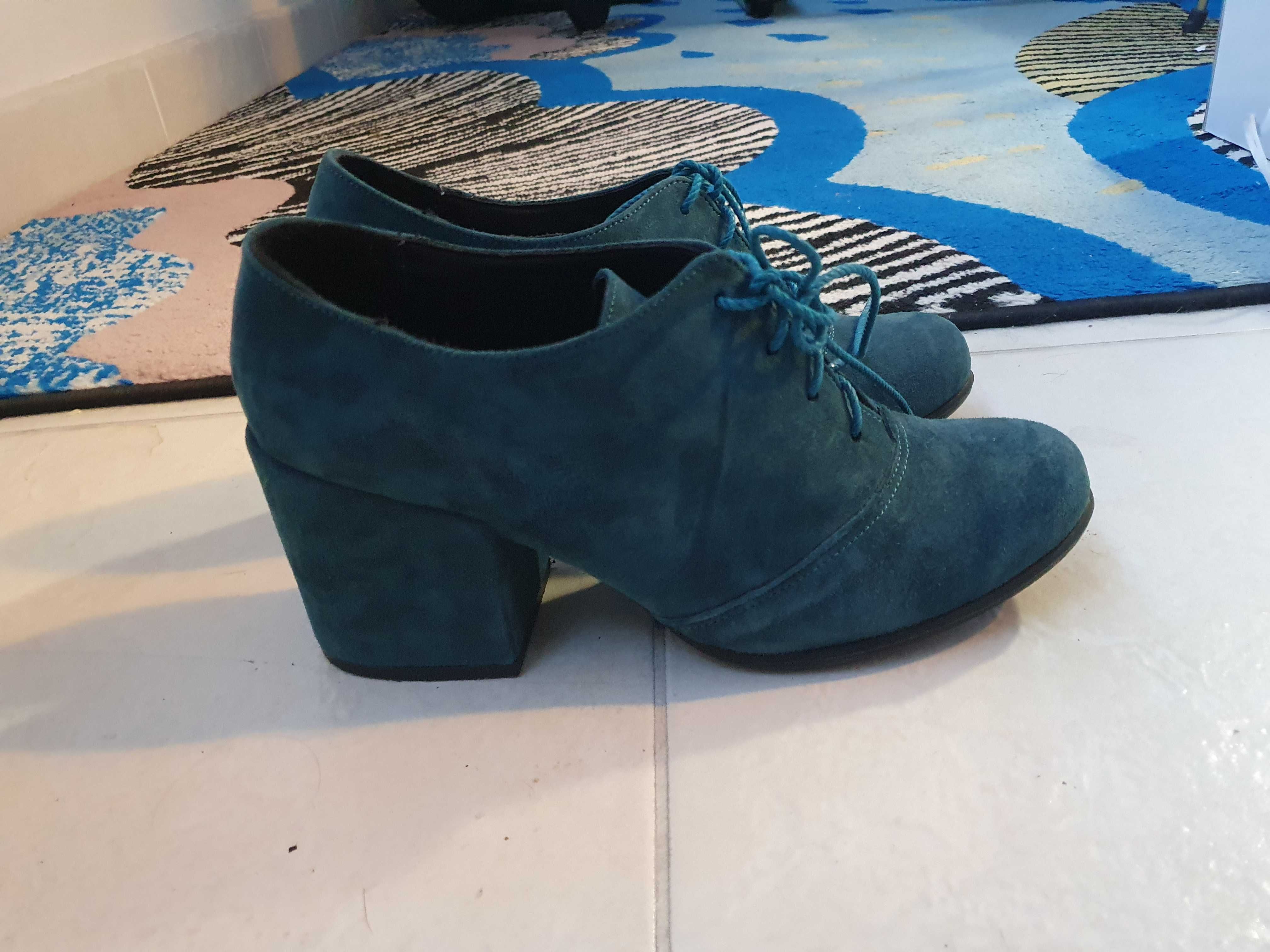 Зелени дамски обувки