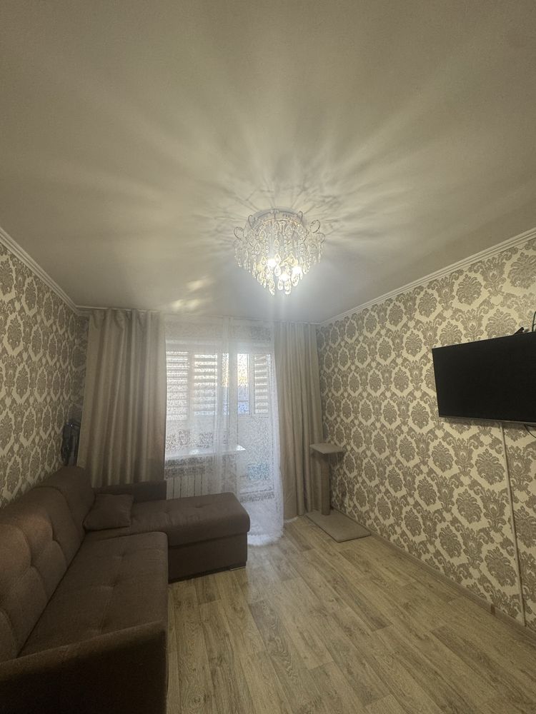Продам 3 комнатную Центр