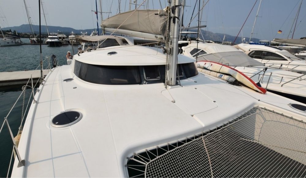 Яхта Катамаран под наем Несебър  Yacht catamaran for rent Sunny Beach