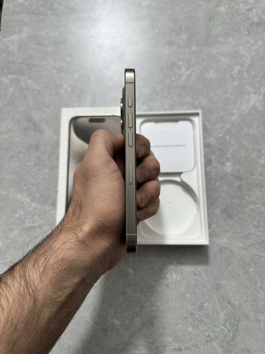 iPhone 15 Pro 128GB Natural Titanium