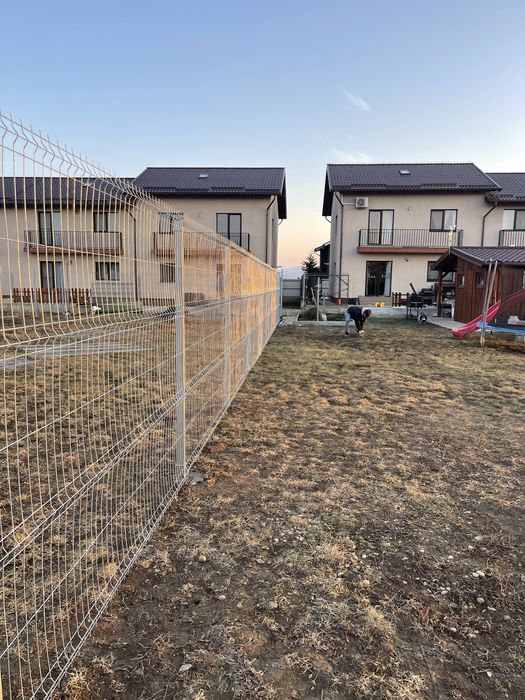 Executam garduri din plasa bordurta