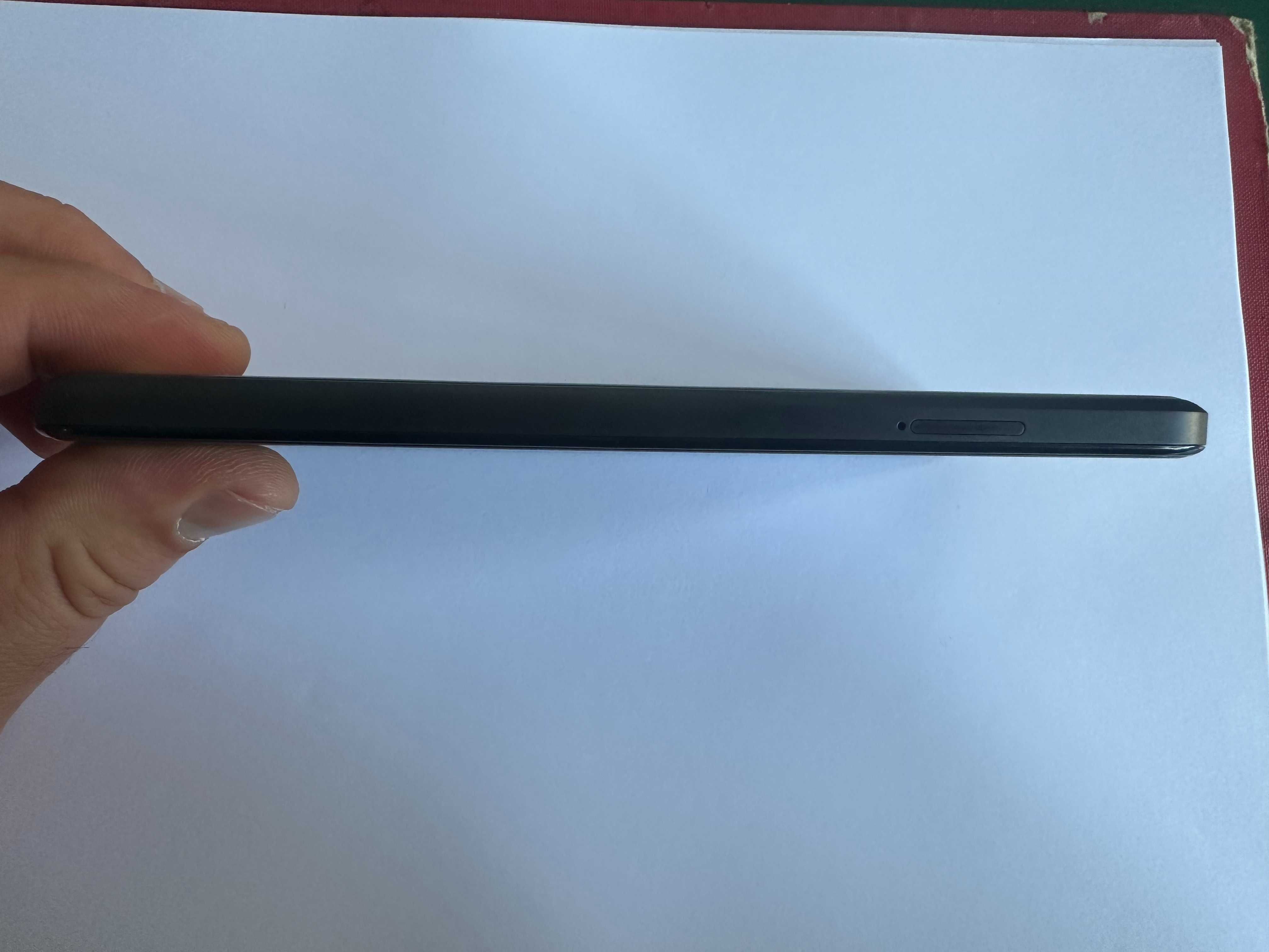 КАТО НОВ !!! TCL 30 SE - 64GB - Две СИМ карти - Фабрично Отключен