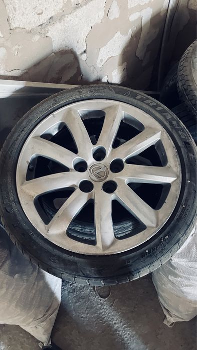 Титанка балонмен