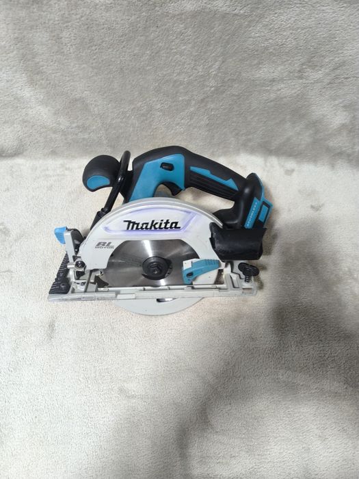 Circular Makita DHS680(2024)
