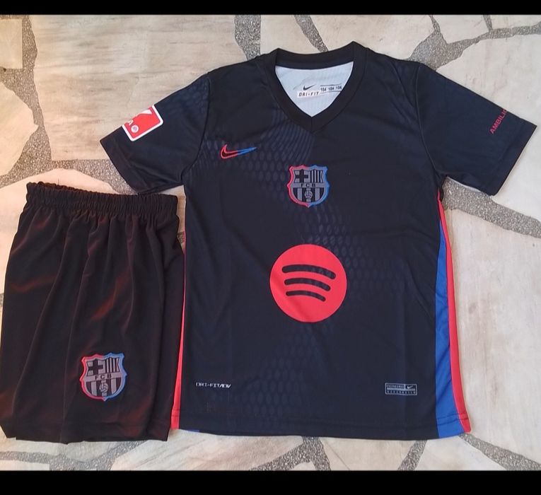 LAMINE YAMAL 10  детско юношеска футболни екипи НОВО сезон 2025-26 год