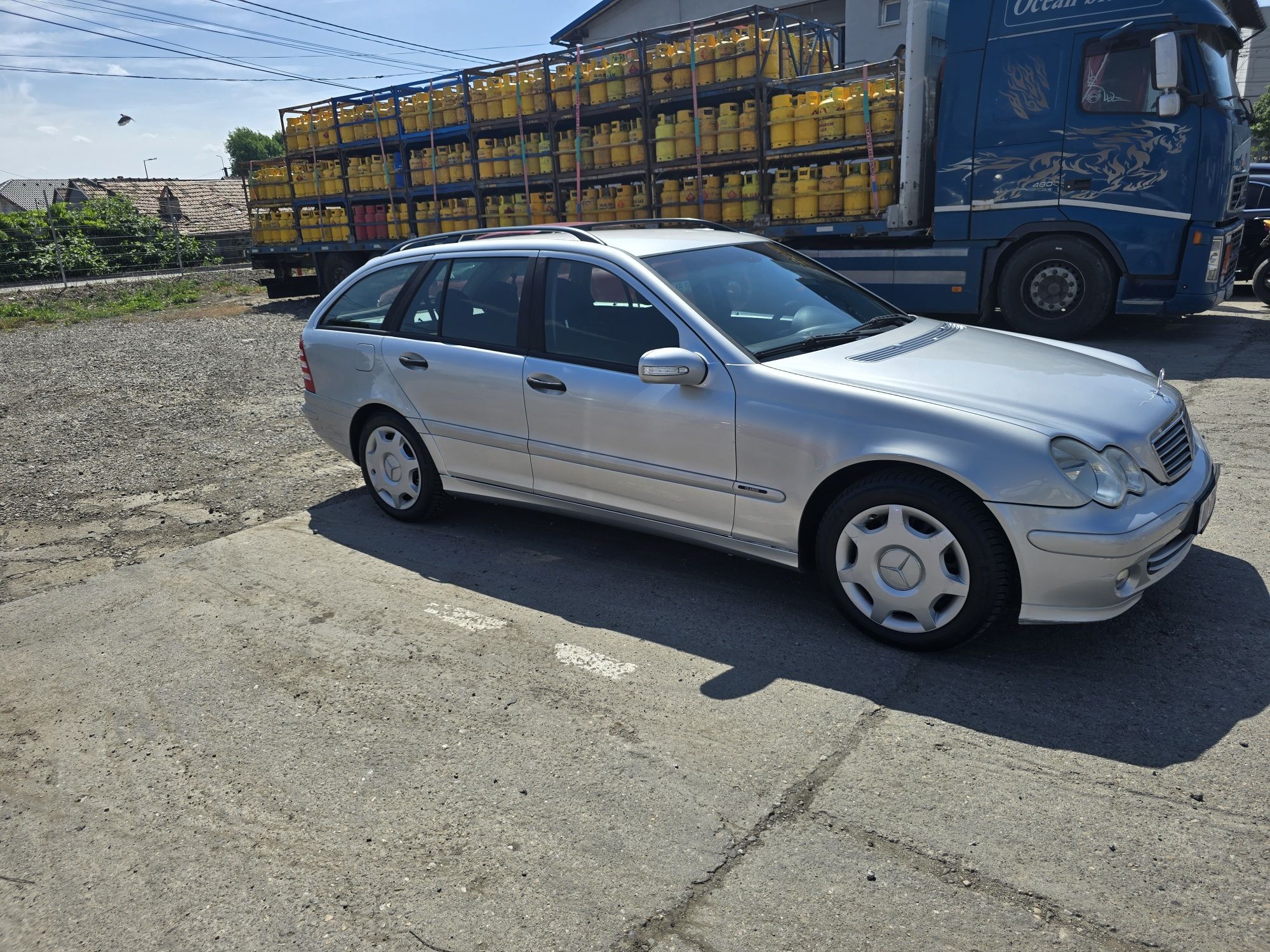 Mercedes C-Class C180 Kompressor, 2004 143 CP,