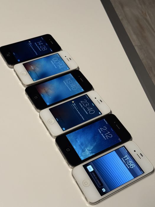 iPhone 4s White/Black 16/32GB