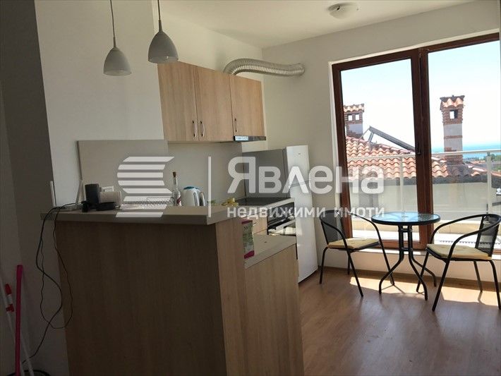 Продава се Тристаен апартамент в Бяла - 108 кв.м за 1112 €/кв.м - Снимка #4