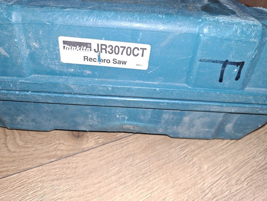 Fierastrau sabie Makita JR3070CT