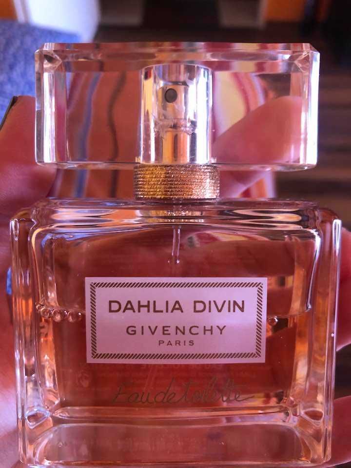 Givenchy - Dahlia Divin EDT, 75 мл.