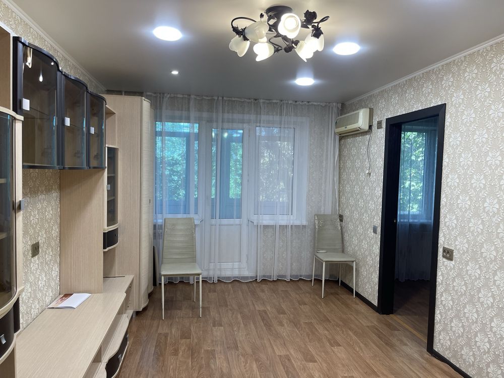 Продаём 3 комнатную квартиру на 3 мкр., на 2 этаже