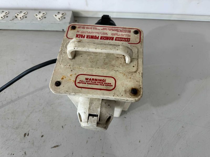 Траф Power Pack  220 V - 12 V