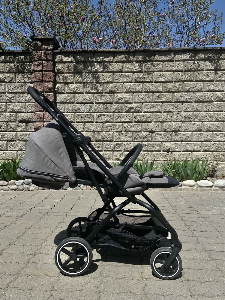 Коляска Cybex Eezy Twist+