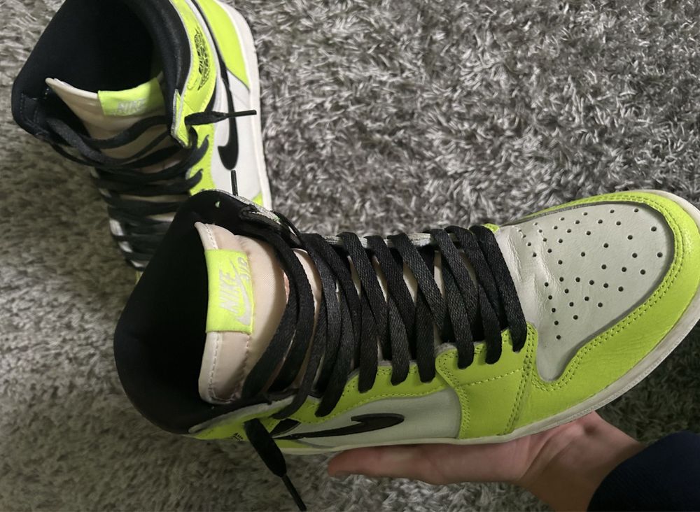 Jordan 1 Retro High Visionaire