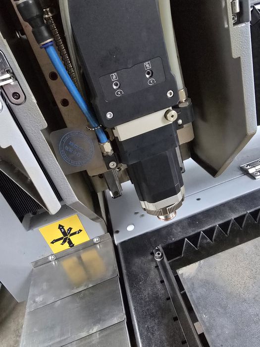 Лазер за рязане на метали 6 kW, 3000 / 1500 мм