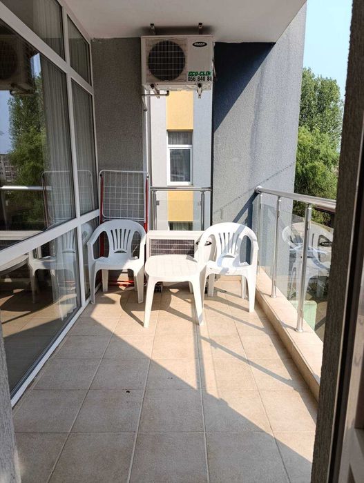 Продава се Двустаен апартамент в к.к. Слънчев бряг - 66 кв.м за 526 €/кв.м - Снимка #2