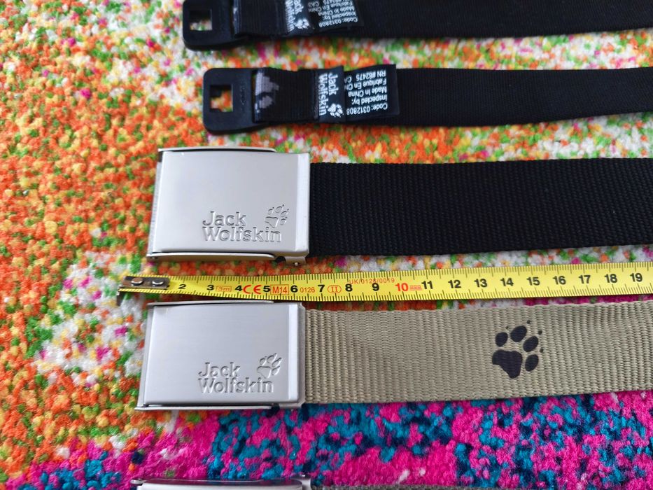 Curele originale Jack Wolfskin & Carhartt – în stare excelentă