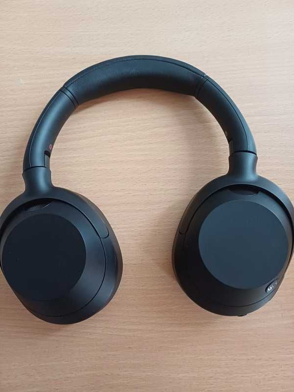 Sony ult power sound black