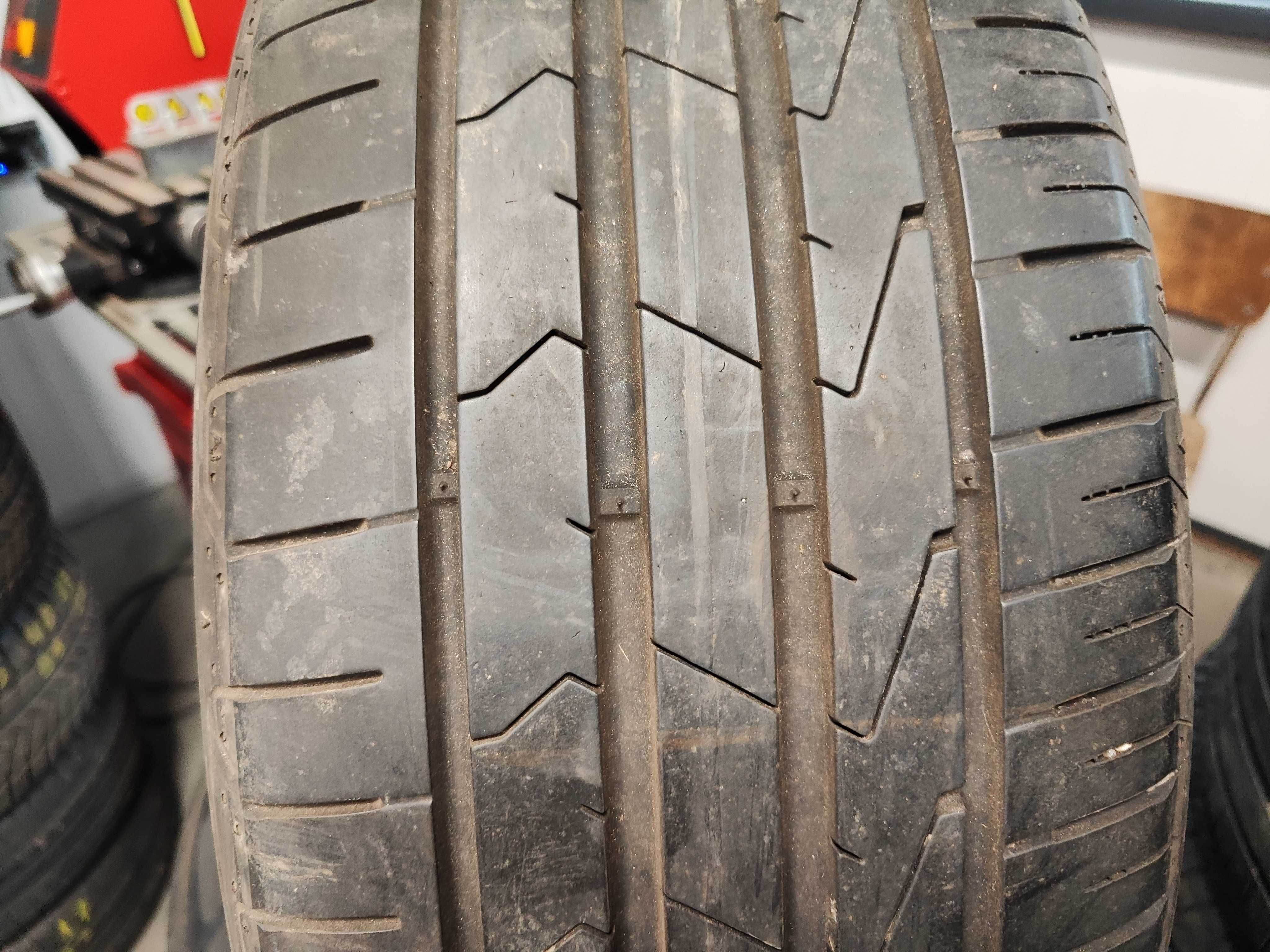 2бр.летни гуми 225/55/17 Hankook
