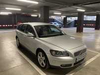 Volvo V50 MOMENTUM 2005г   .