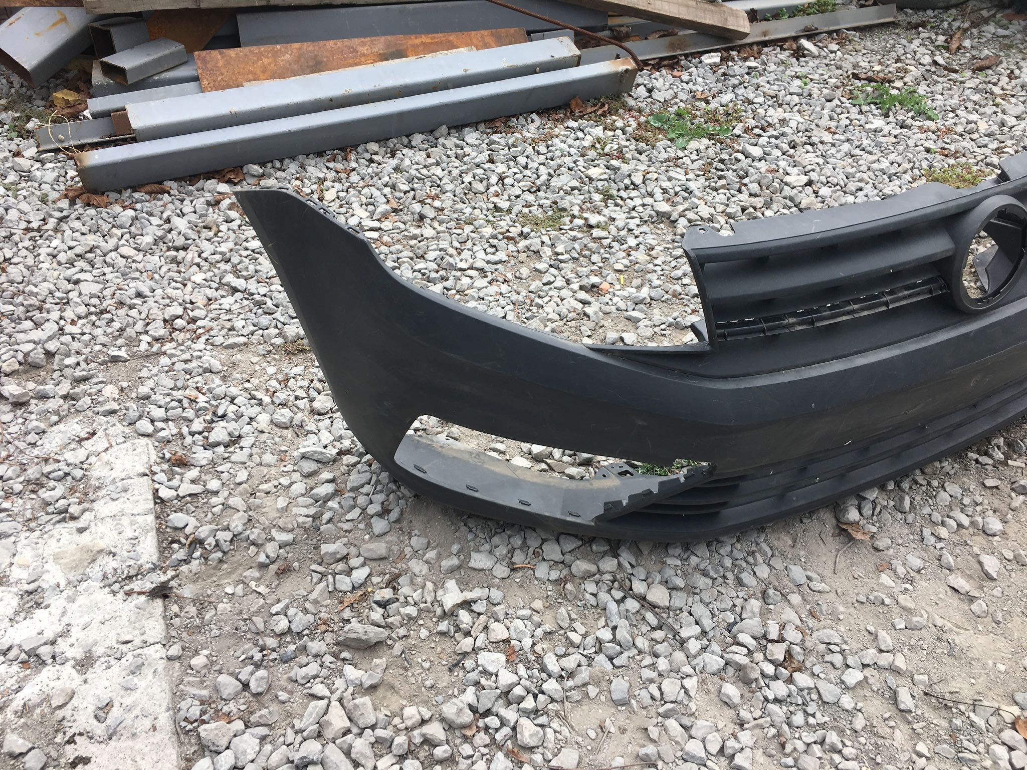 Предна броня Vw Caddy,Кади (mk3). 15-20. 2K5807221J.
