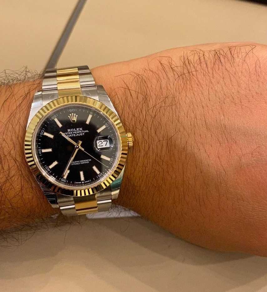 Rolex Datejust 41mm Oyster сребро злато