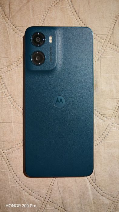 Продавам телефон Motorola Moto G05
