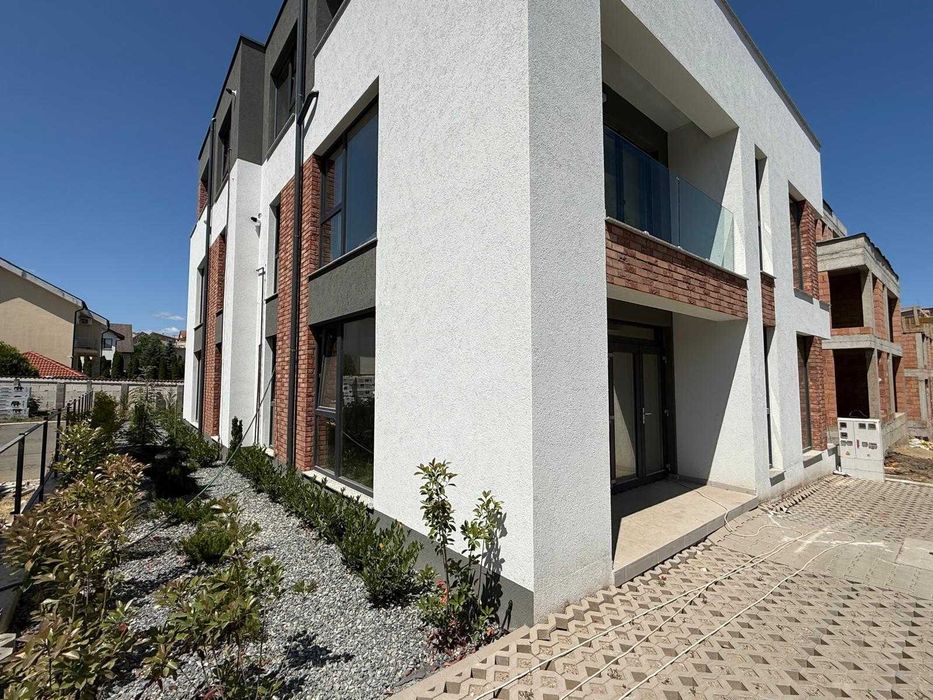 Spatiu comercial de inchiriat 221 mp Zorilor