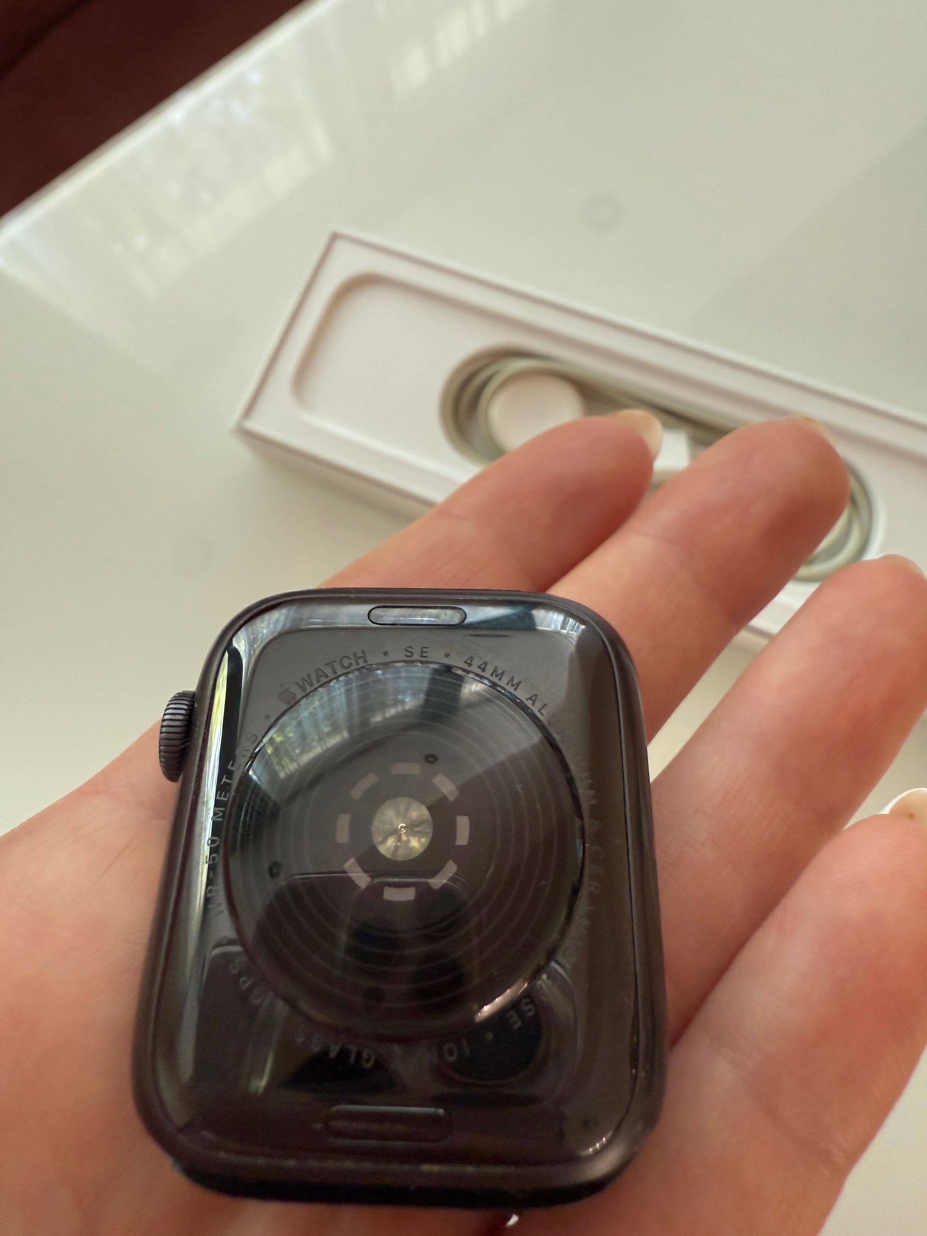 Apple Watch SE 44mm