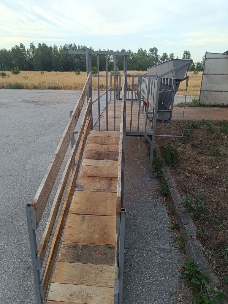 Капан за доене на овце