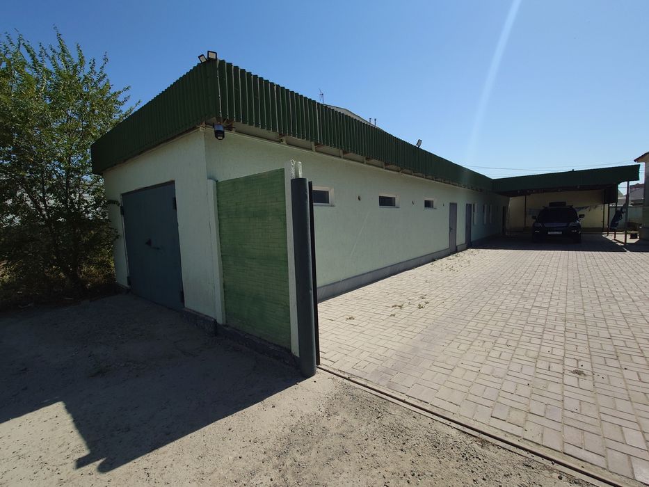 Продам гараж и времянка под снос