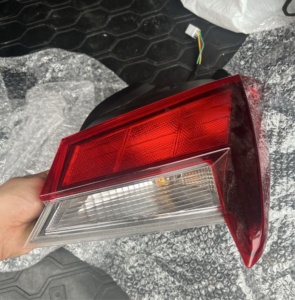 Elantra Orqa Stop fara, Элантра Задняя Стоп фара