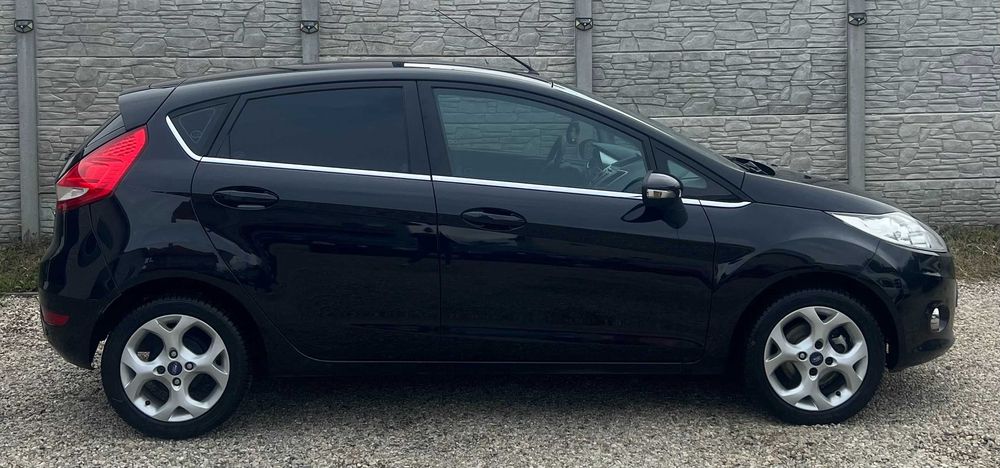 Ford Fiesta 1.25 benzina / IMPECABIL/Inmatriculat/FINANTARE AVANS 0%