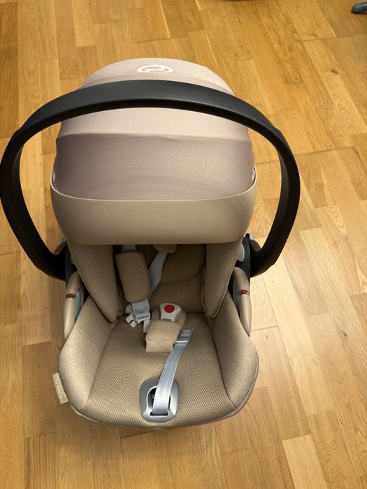 Scoica Cybex Platinum Cloud T Plus i-Size
