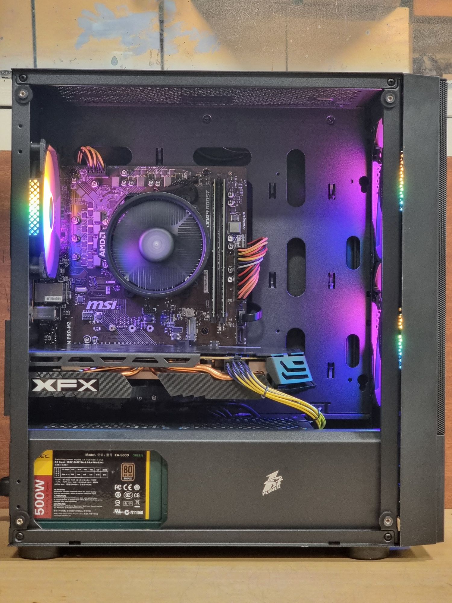 Геймърски Компютър /Ryzen 5 1600x/16GB RAM/ SSD-512GB/RX 580 8GB