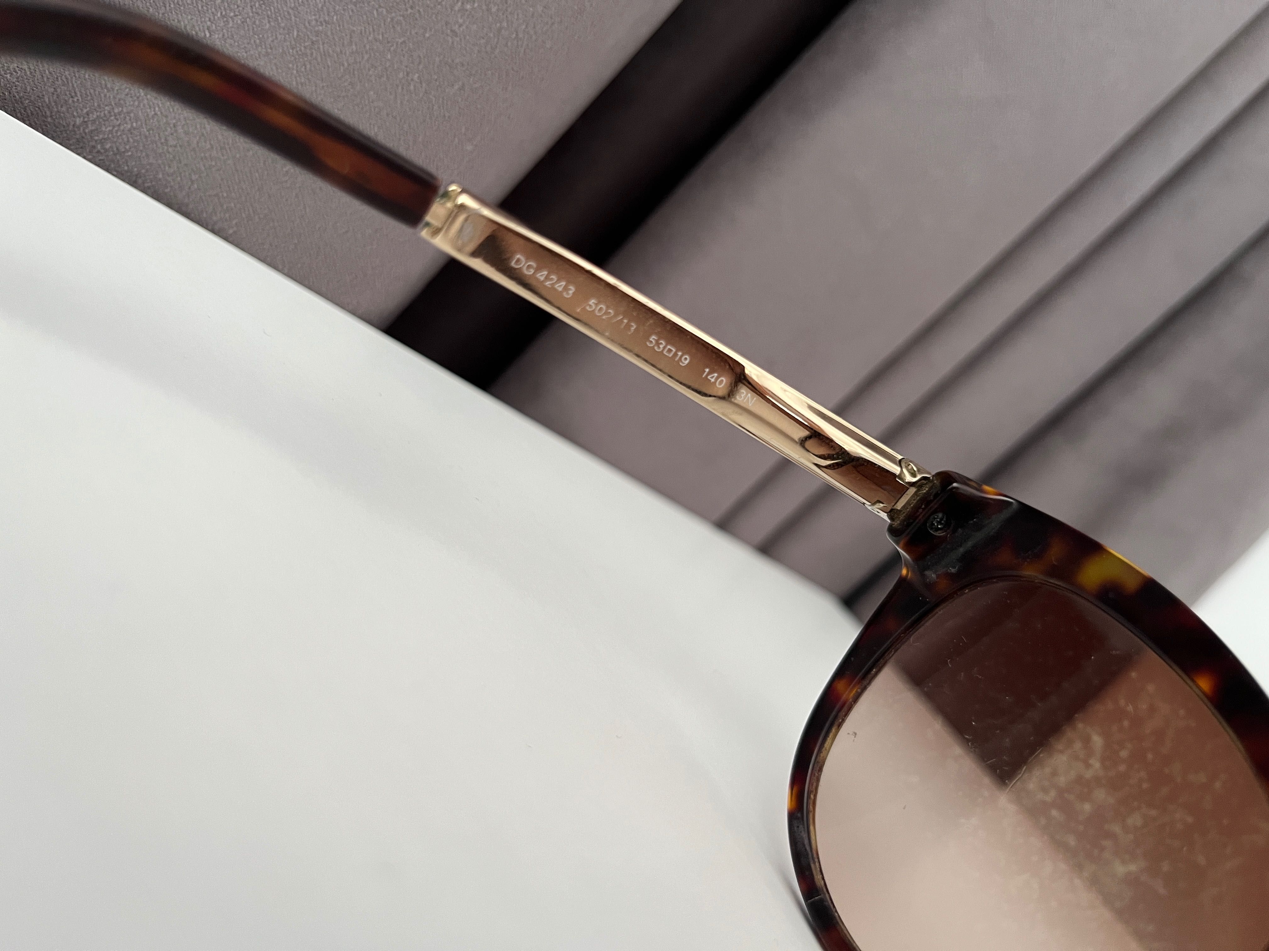 ОРИГИНАЛНИ слънчеви очила DOLCE & GABBANA 4243/502/13 Котешко Око