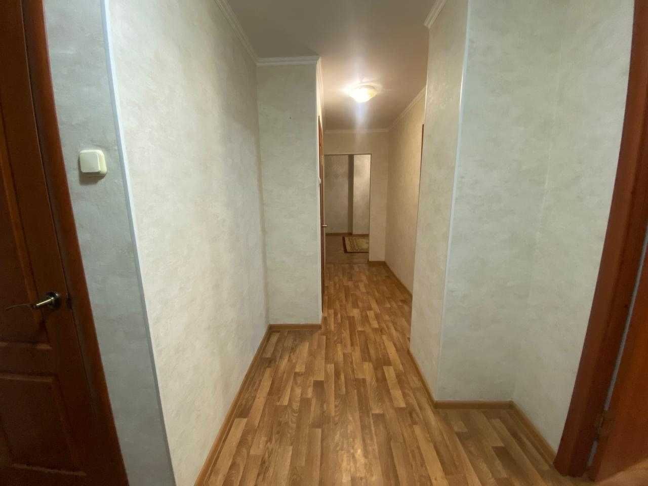 срочно продается 2-х к.кв в 12 мкрн