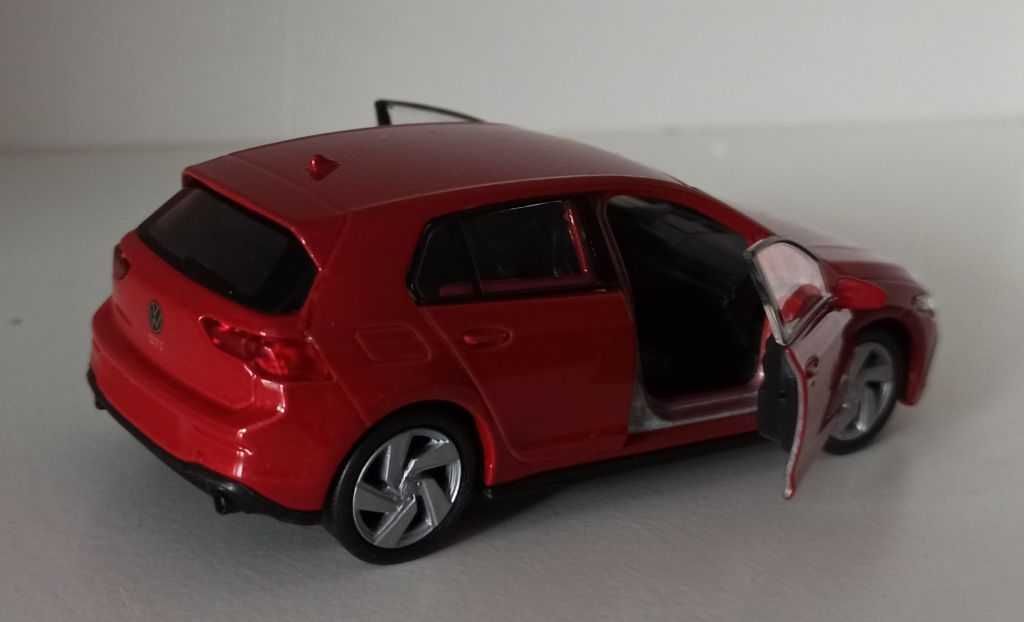 Macheta Volkswagen Golf 8 VII GTi rosu - Welly 1/36 VW