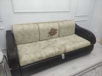 Продаю диван по выгодной цене