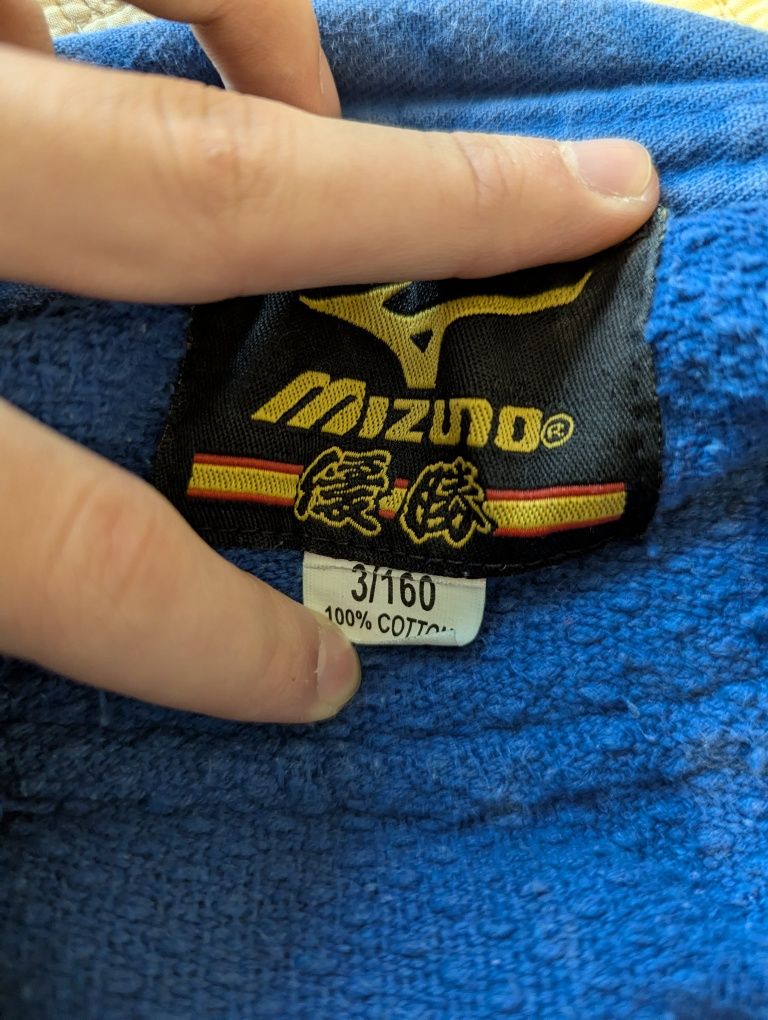 Продам кимано mizuno