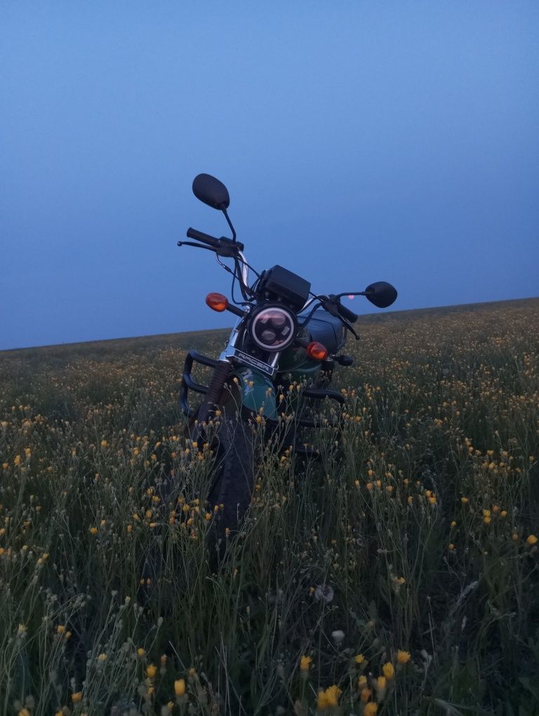 Мотоцикл в хорошем состоянии