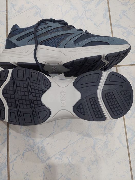 Adidasi barbati 42 Mango