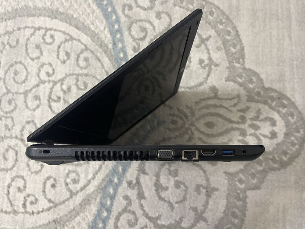 Продам ноутбук Acer Aspire E5-571G Core i3