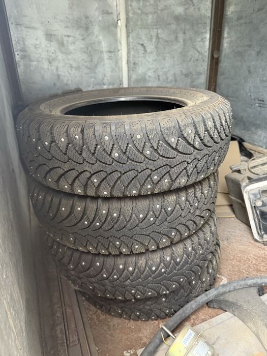 Продам Шипы 175/65/14