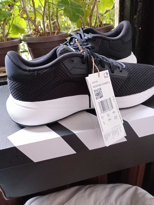 Маратонки Adidas Response Runner