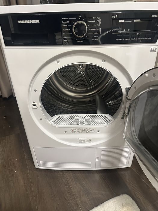 Нова сушилня Heinner HCD-V804B