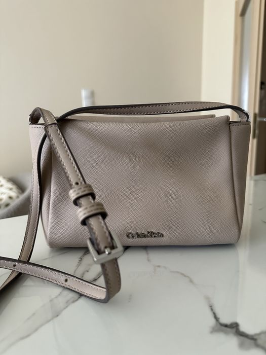 Чанти Calvin Klein оригинални